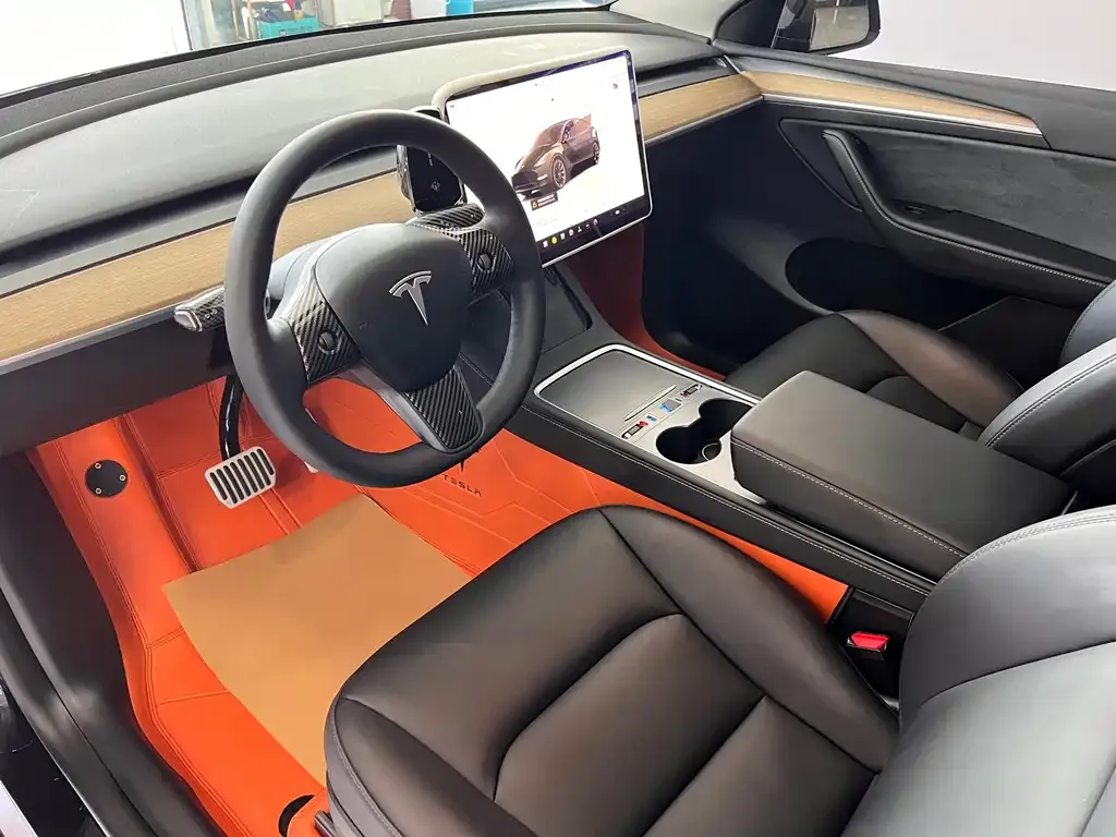 Tesla Model Y 2023 из CN, фото 7