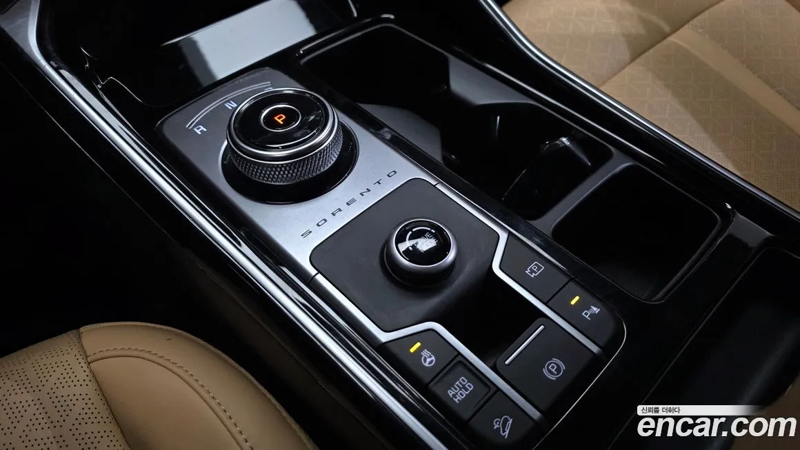 Kia Sorento — фото 4