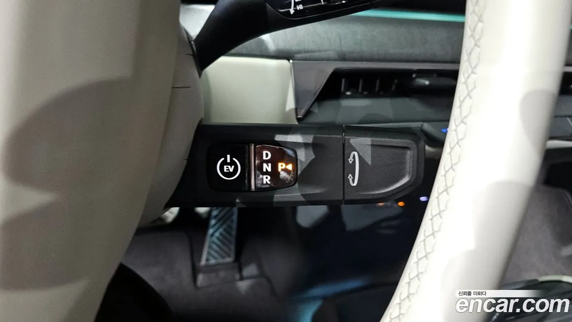 Kia EV9 2024 из KR, фото 3