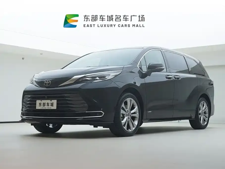 Toyota Sienna 2024 из CN, фото 1