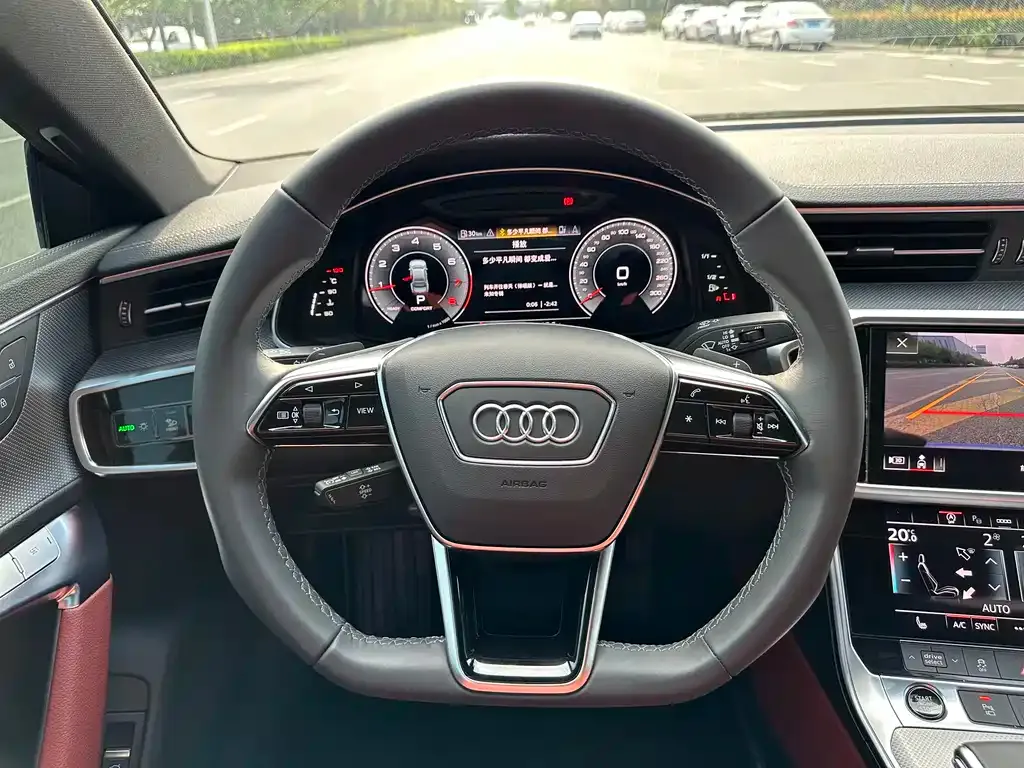 Audi A7L — фото 2