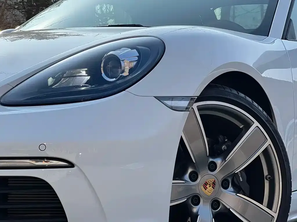 Porsche 718 2025 из CN, фото 2