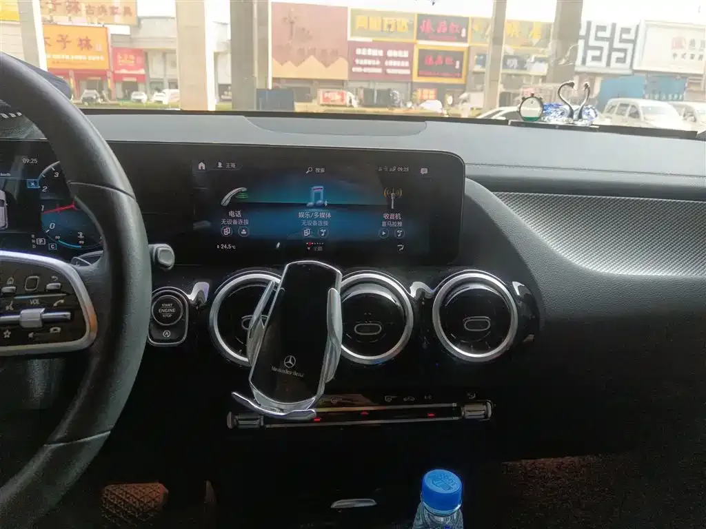 Mercedes-Benz GLA — фото 7
