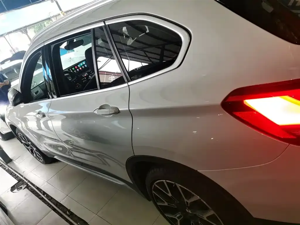 BMW X1 2022 из CN, фото 9