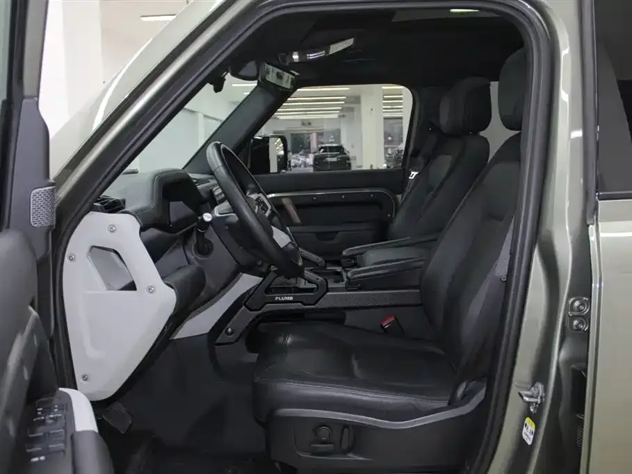 Land Rover Defender 2023 из CN, фото 6