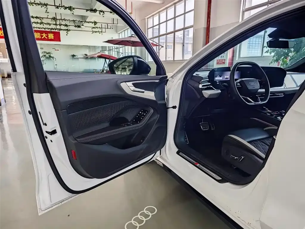 Audi A5L 2025 из CN, фото 5