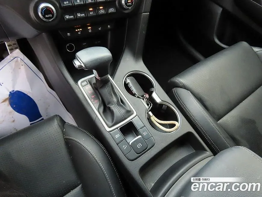 Kia Sportage — фото 9