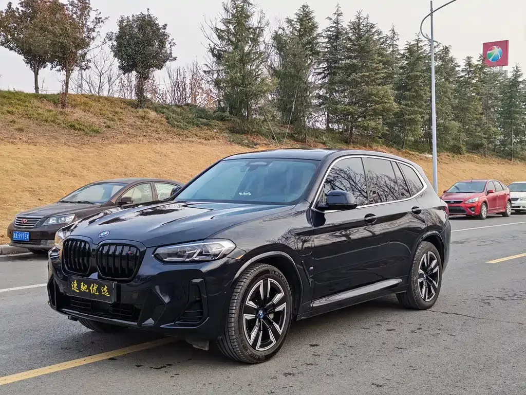BMW iX3 2025 из CN, фото 8