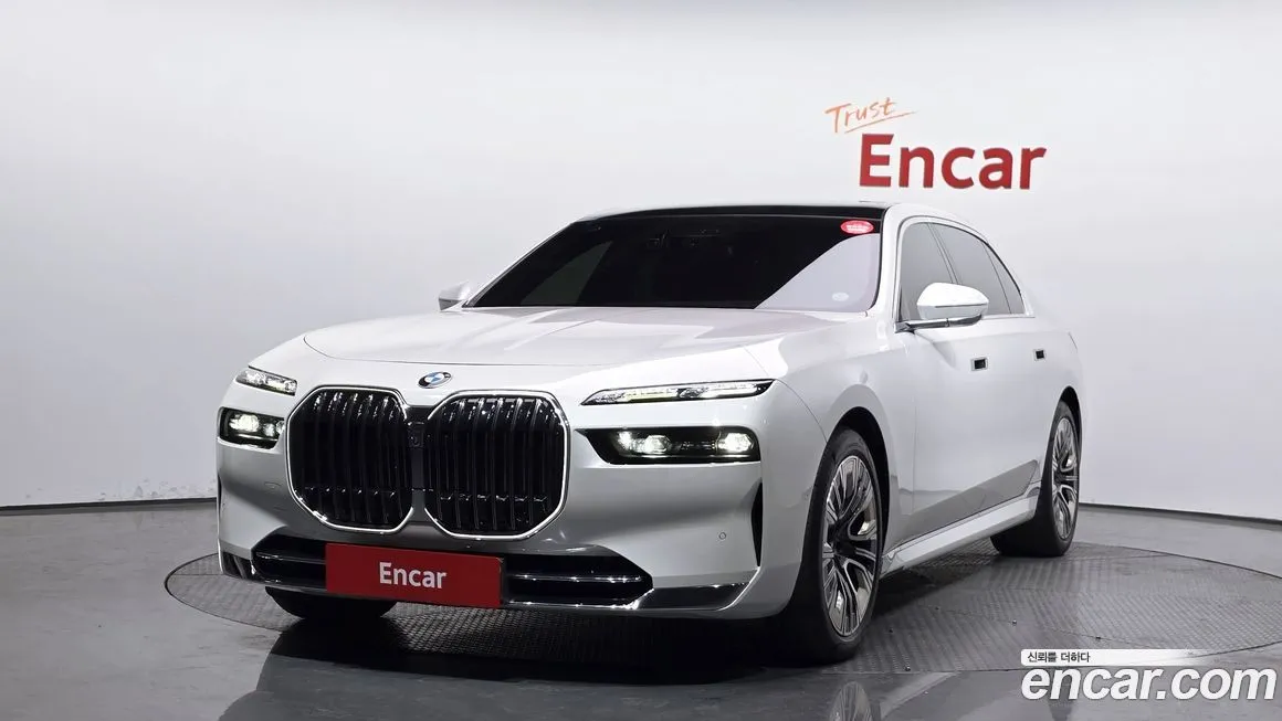 BMW 7-Series 2023 из KR, фото 1