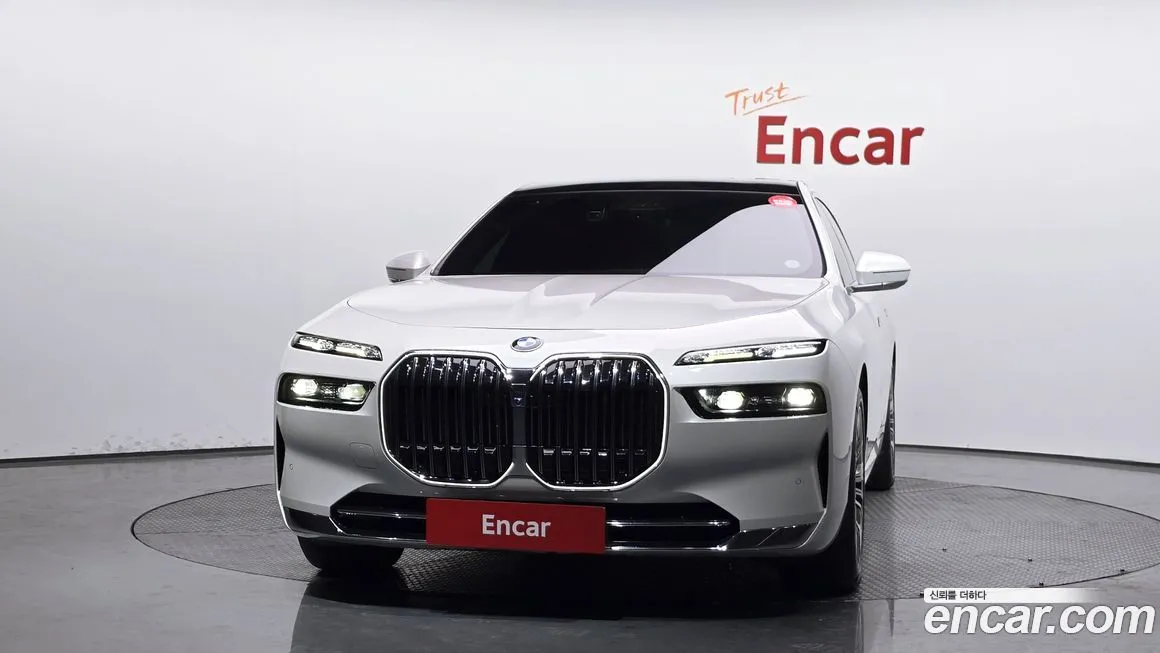 BMW 7-Series 2023 из KR, фото 3
