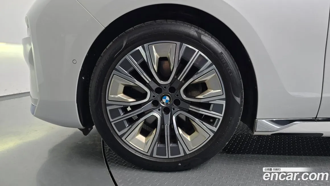 BMW 7-Series 2023 из KR, фото 6