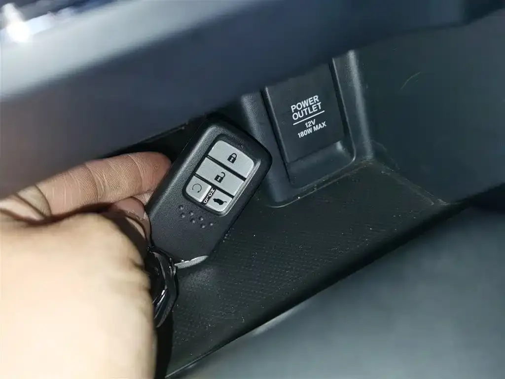 Honda Avancier 2023 из CN, фото 2