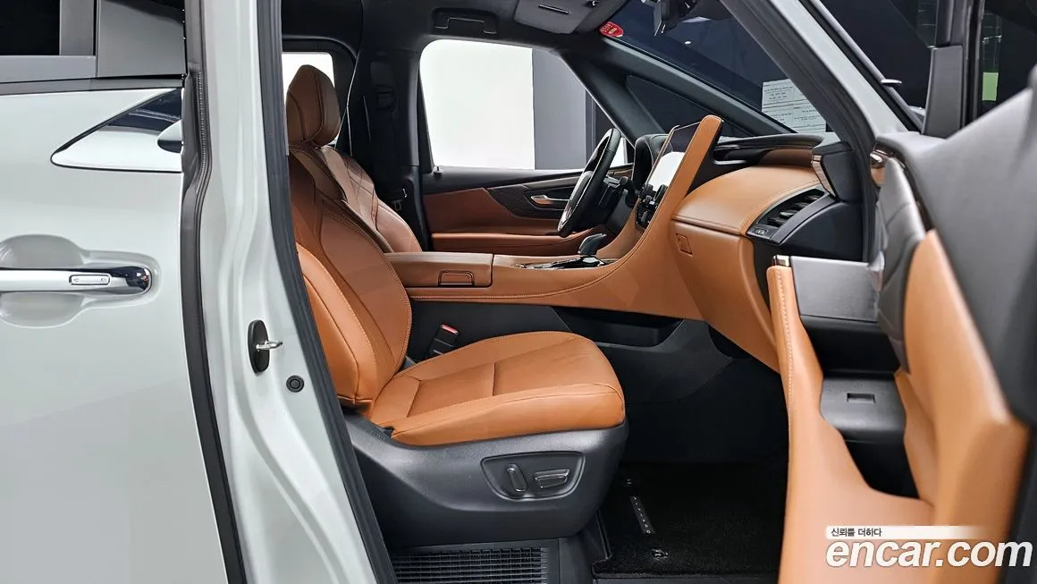 Toyota Alphard — фото 8
