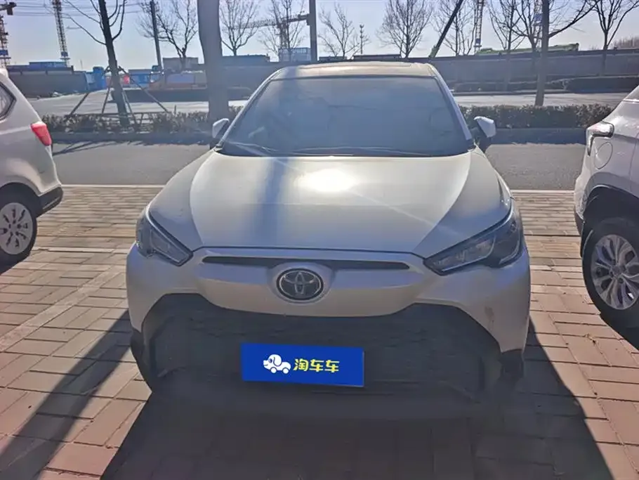 Toyota Frontlander 2023 из CN, фото 2
