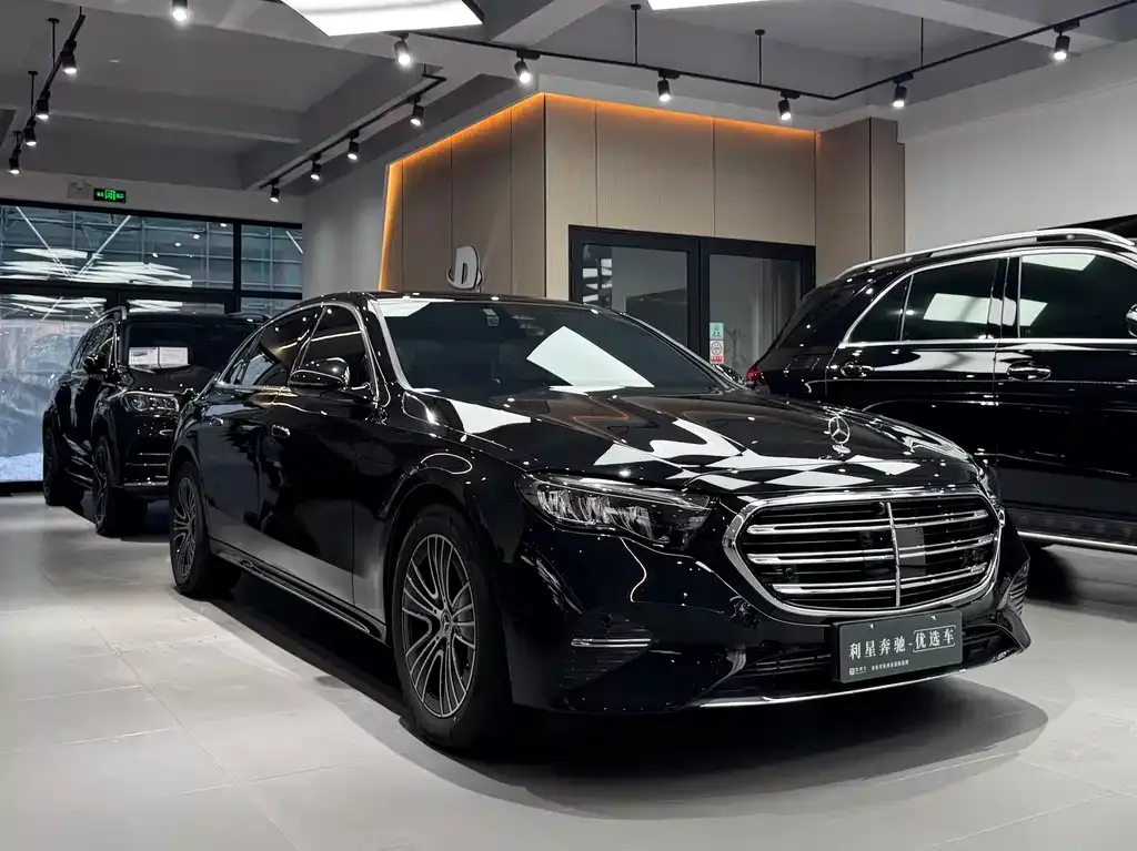 Mercedes-Benz E-Class 2024 из CN, фото 8