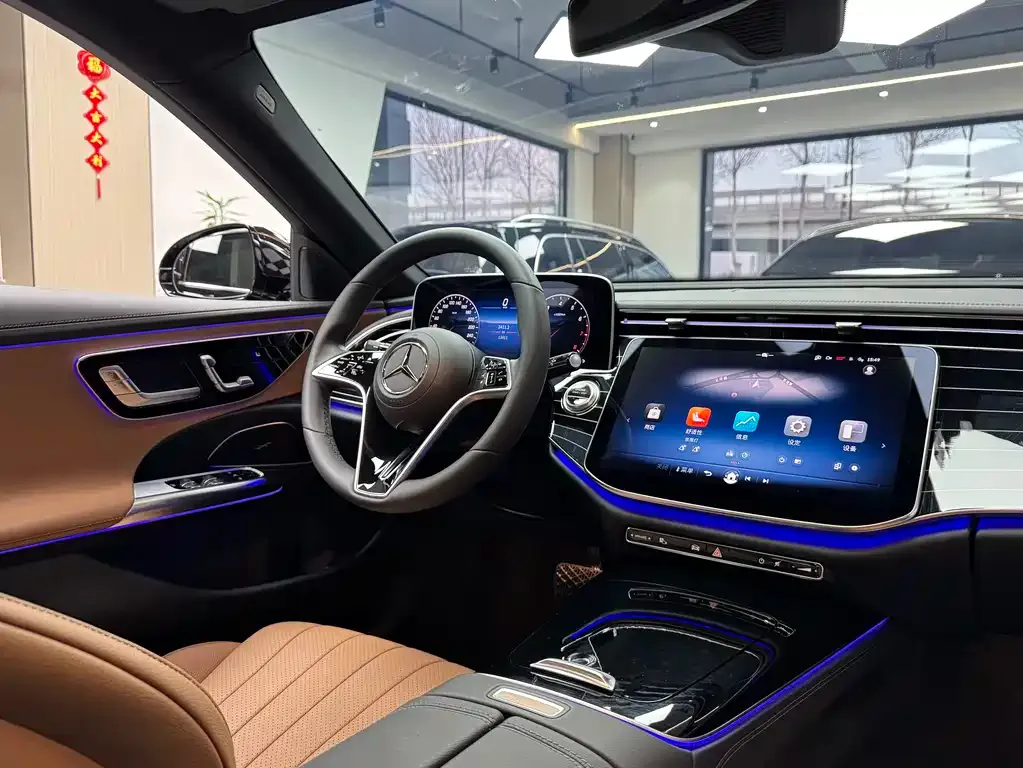 Mercedes-Benz E-Class 2024 из CN, фото 3