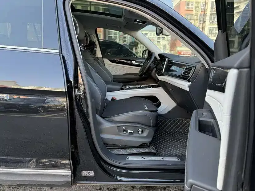 Volkswagen Teramont 2023 из CN, фото 6