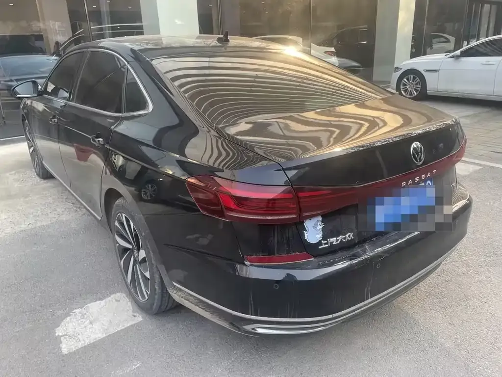 Volkswagen Passat 2022 из CN, фото 3