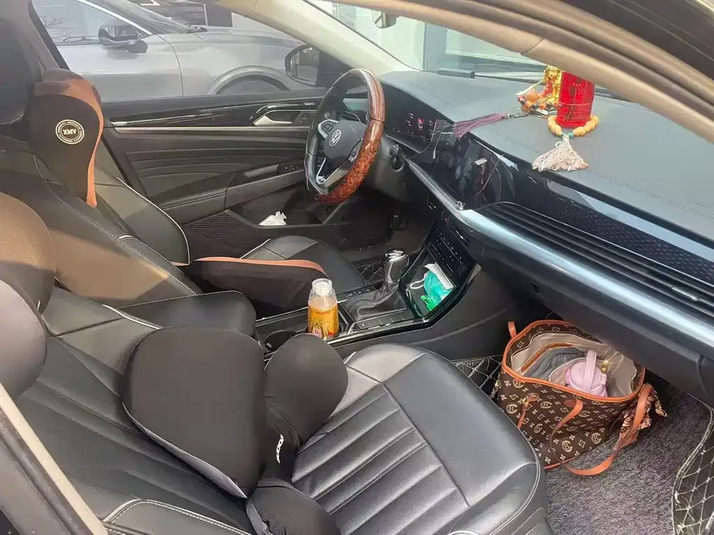 Volkswagen Passat 2022 из CN, фото 5