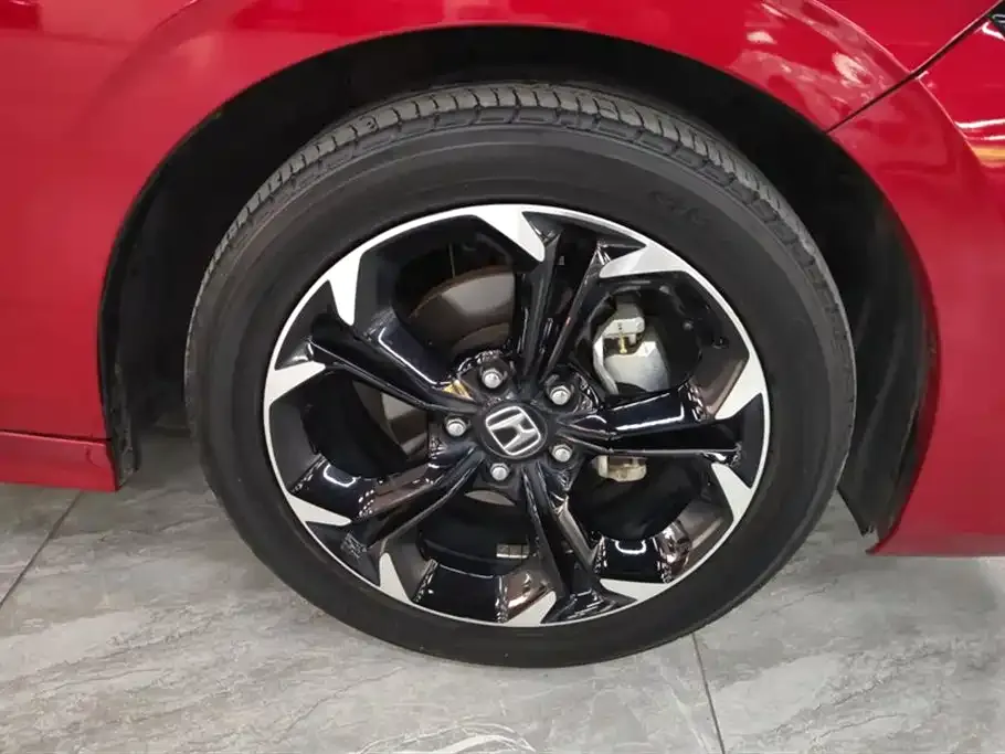 Honda Civic — фото 7