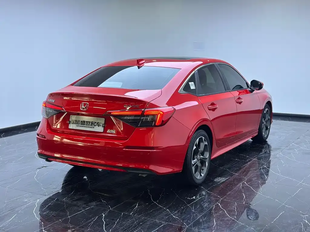 Honda Civic — фото 4