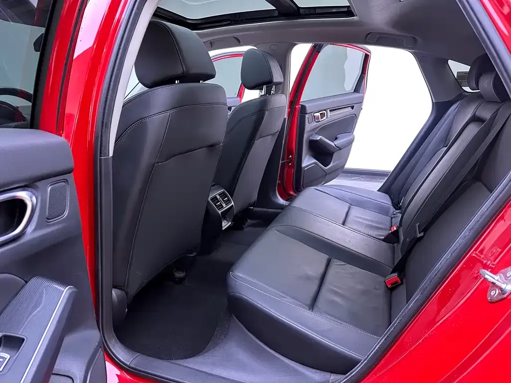 Honda Civic — фото 9