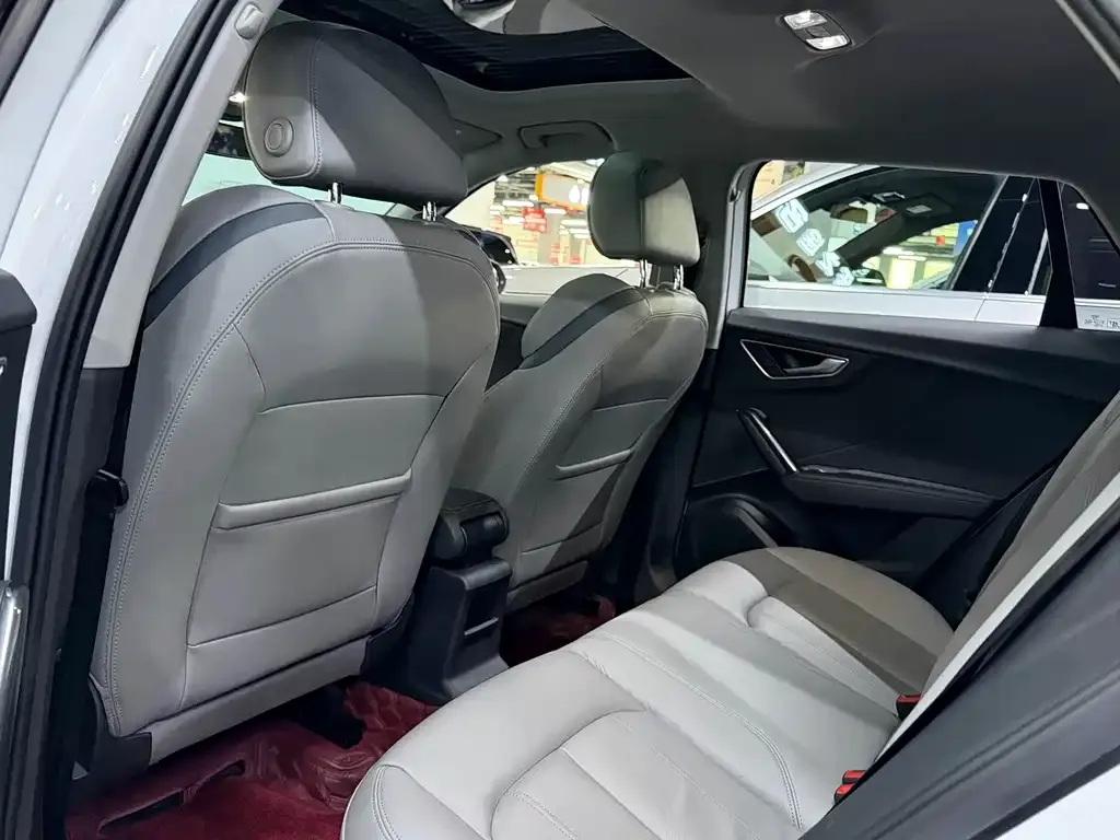 Audi Q2L 2022 из CN, фото 3
