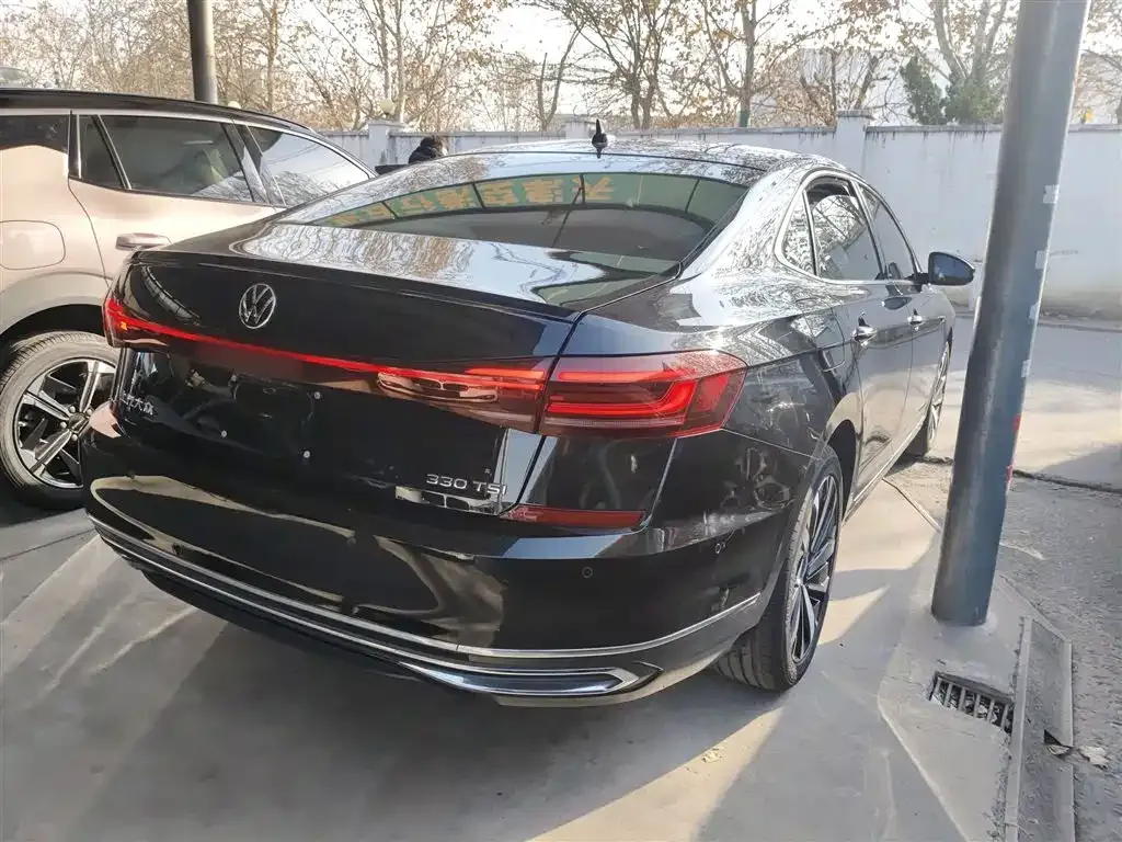 Volkswagen Passat 2022 из CN, фото 7