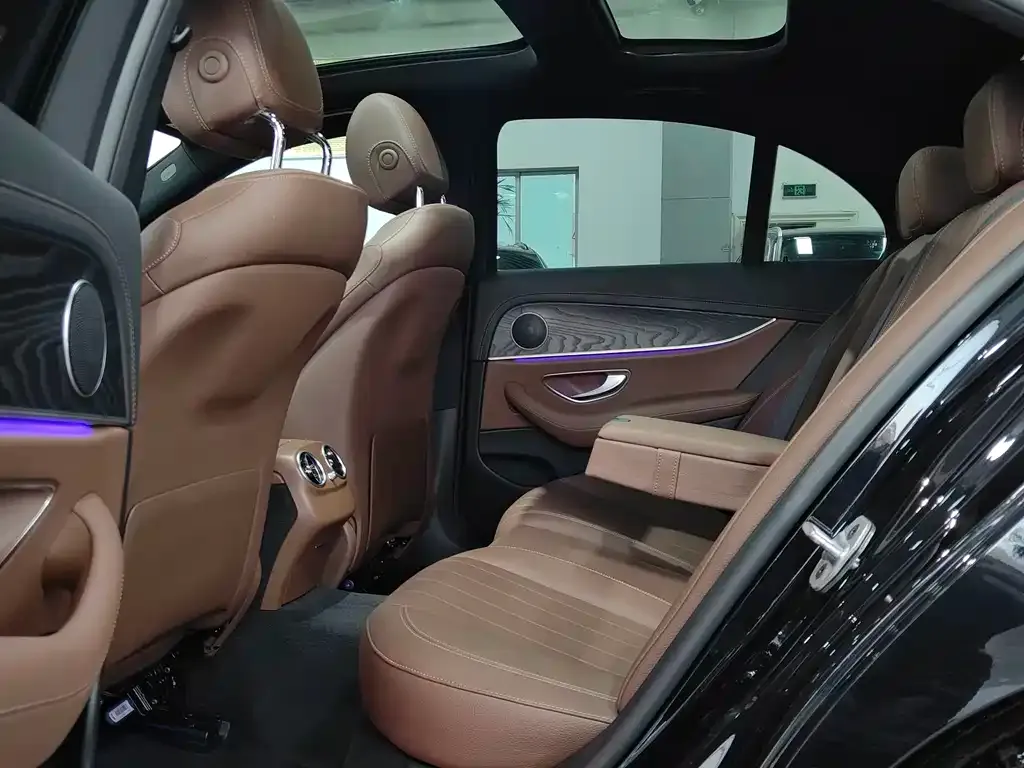 Mercedes-Benz E-Class (Import) 2021 из CN, фото 5