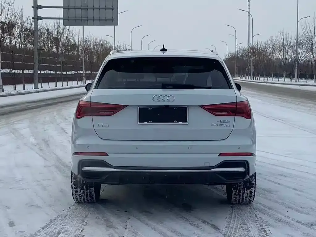 Audi Q3 2022 из CN, фото 5