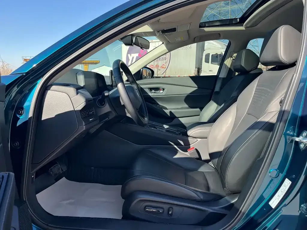 Honda Accord 2023 из CN, фото 4
