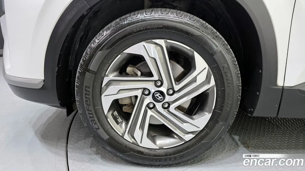 Hyundai Santafe — фото 7