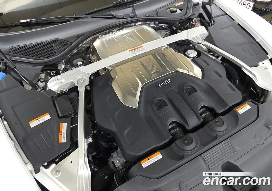 Bentley Continental 2023 из KR, фото 3