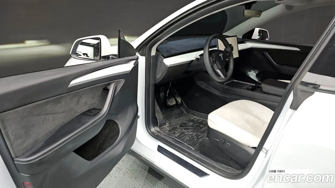 Tesla Model Y 2024 из KR, фото 6