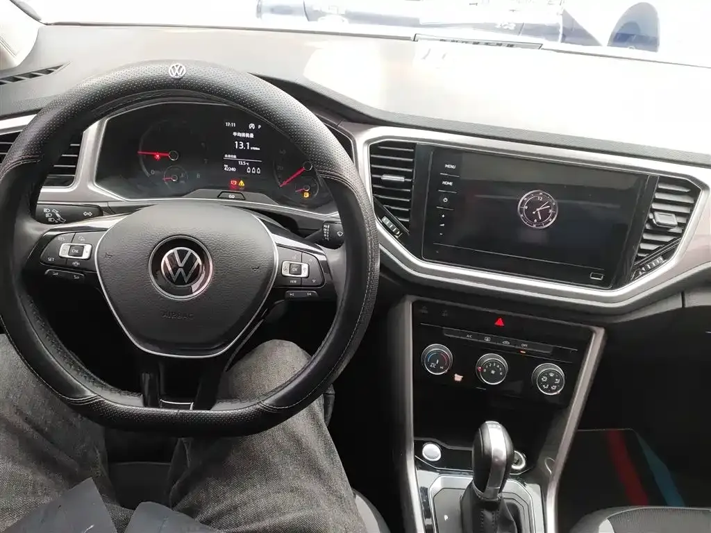 Volkswagen T-Roc 2023 из CN, фото 10