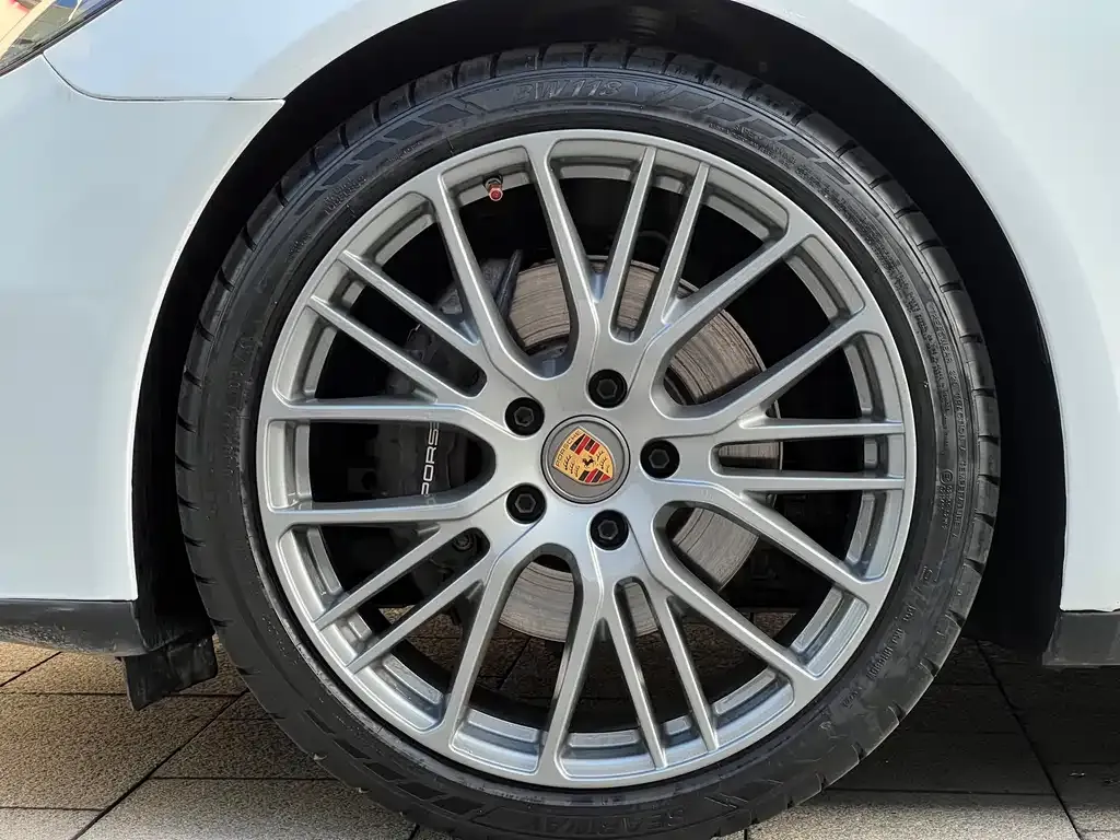 Porsche Panamera 2023 из CN, фото 10