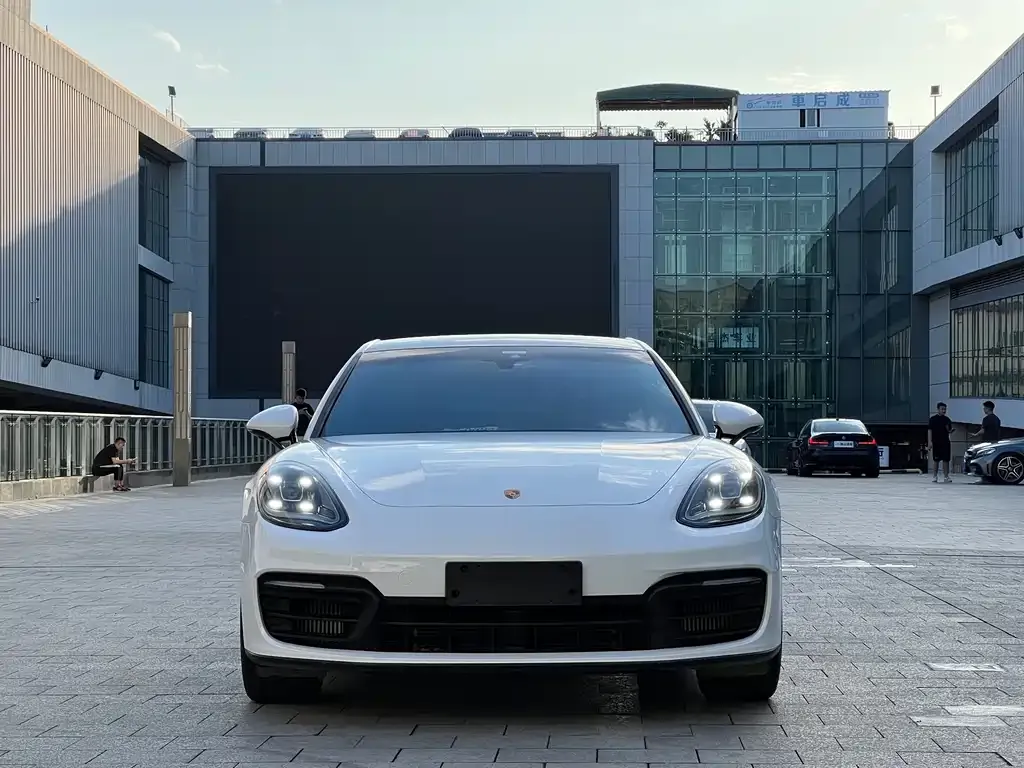 Porsche Panamera 2023 из CN, фото 6