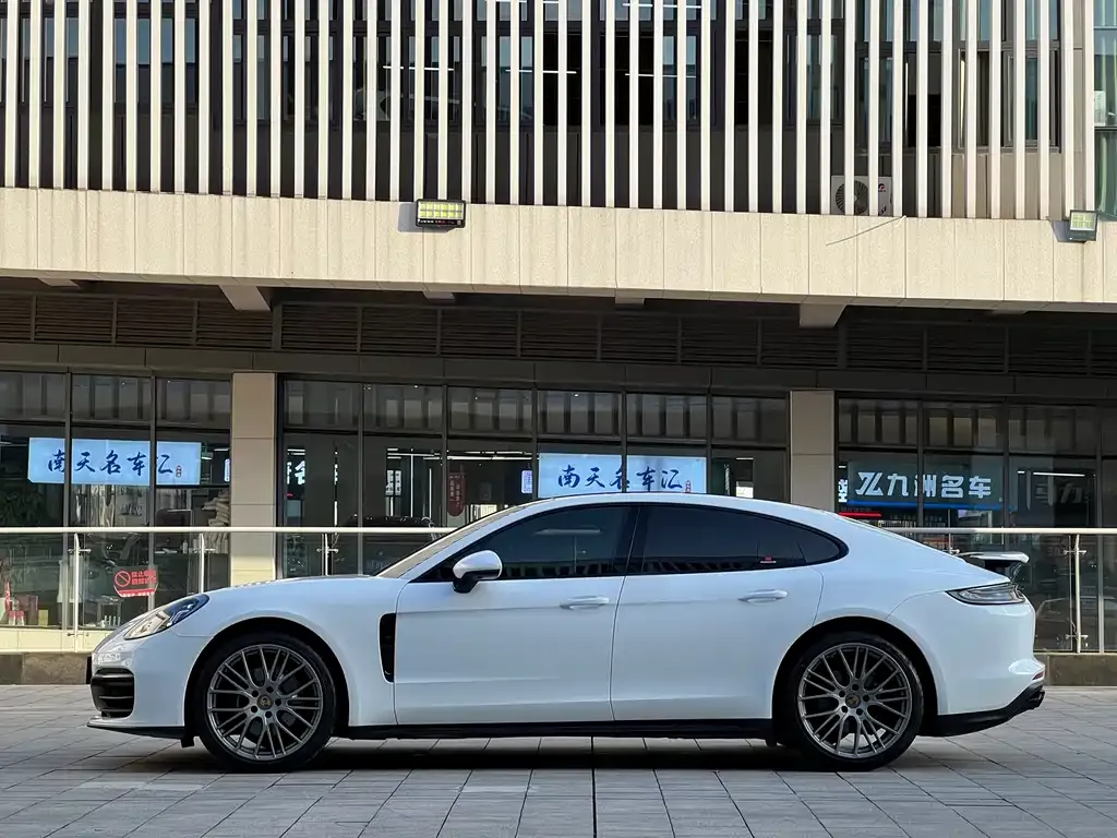 Porsche Panamera 2023 из CN, фото 9