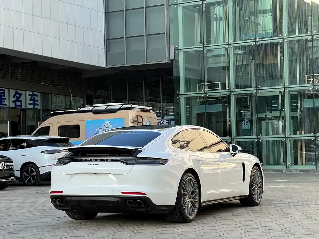 Porsche Panamera 2023 из CN, фото 8