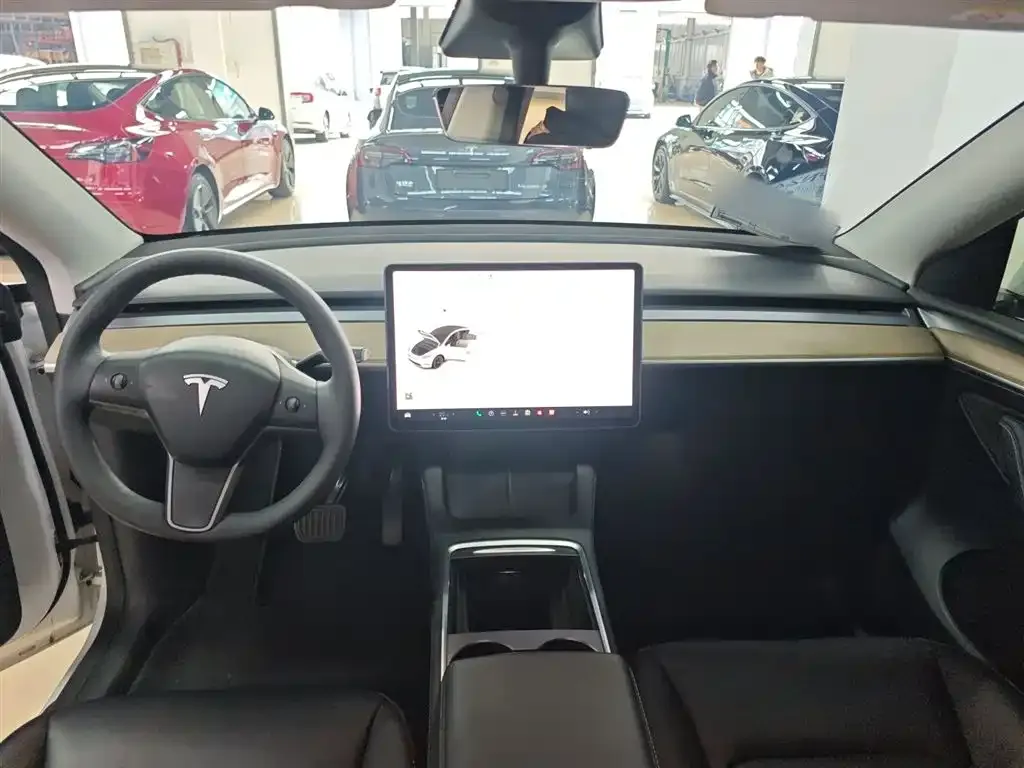 Tesla Model Y 2021 из CN, фото 3