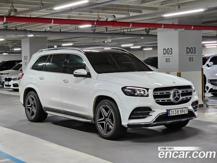 Mercedes-Benz GLS-Class — фото 9