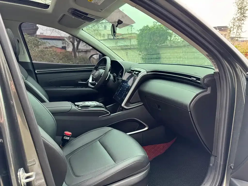 Hyundai Tucson 2023 из CN, фото 5