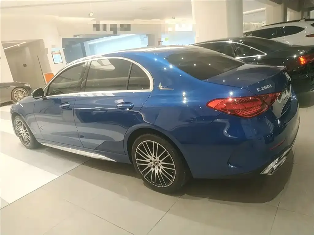 Mercedes-Benz C-Class — фото 2
