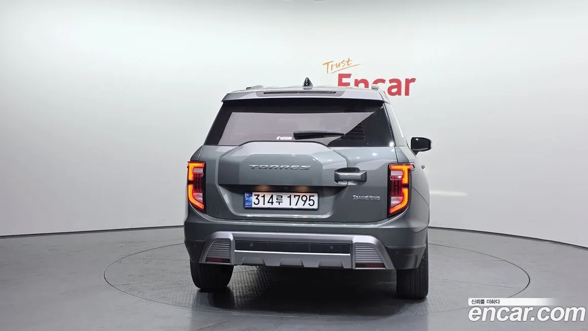 KG Mobility (Ssangyong) Torres 2023 из KR, фото 4