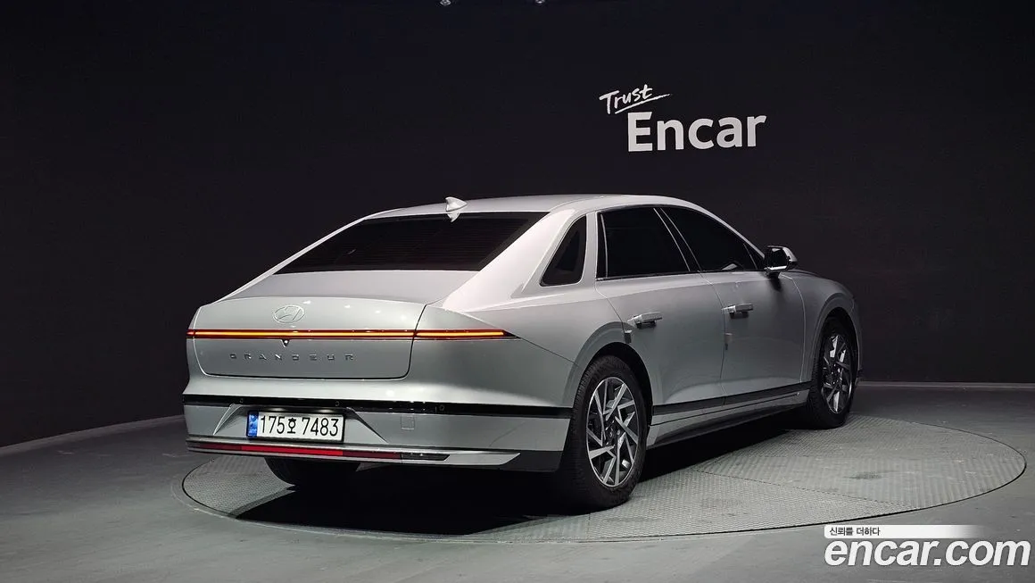 Hyundai Grandeur 2023 из KR, фото 10