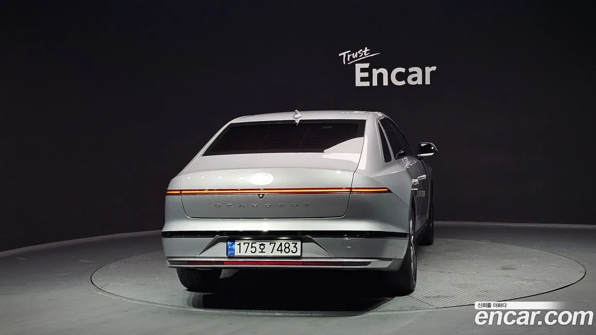Hyundai Grandeur 2023 из KR, фото 9