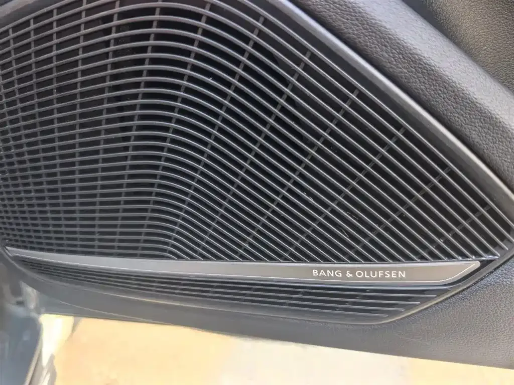 Audi S4 2024 из CN, фото 4