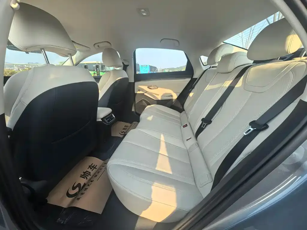 BYD Qin L 2025 из CN, фото 3