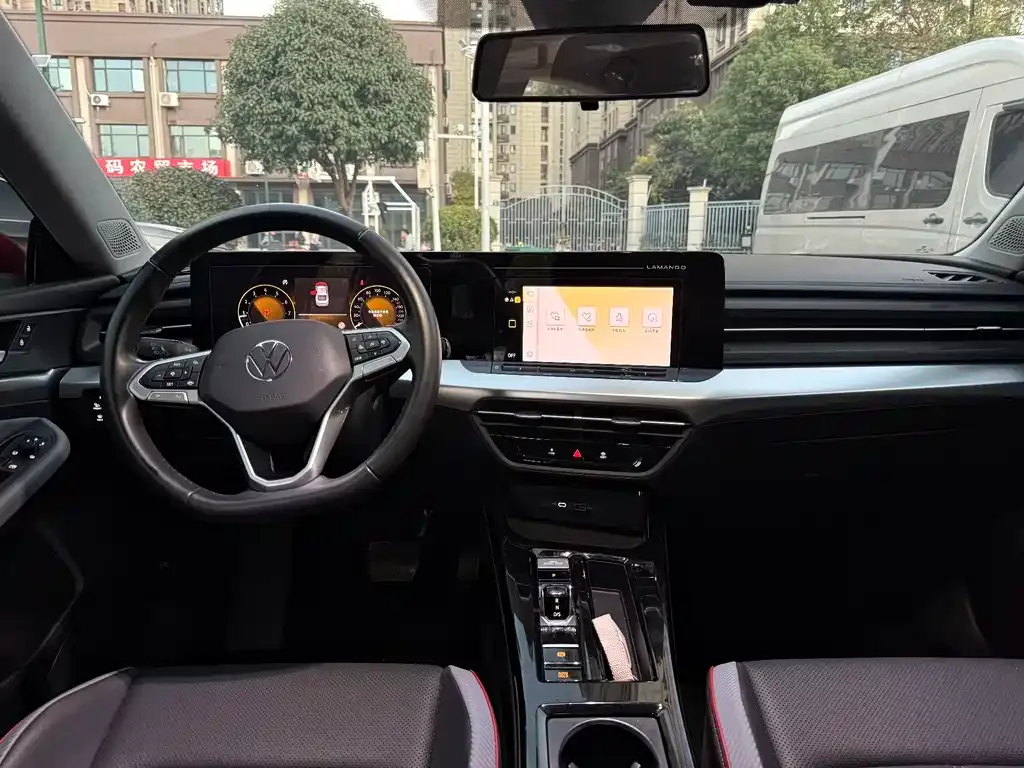 Volkswagen Lamando 2024 из CN, фото 10
