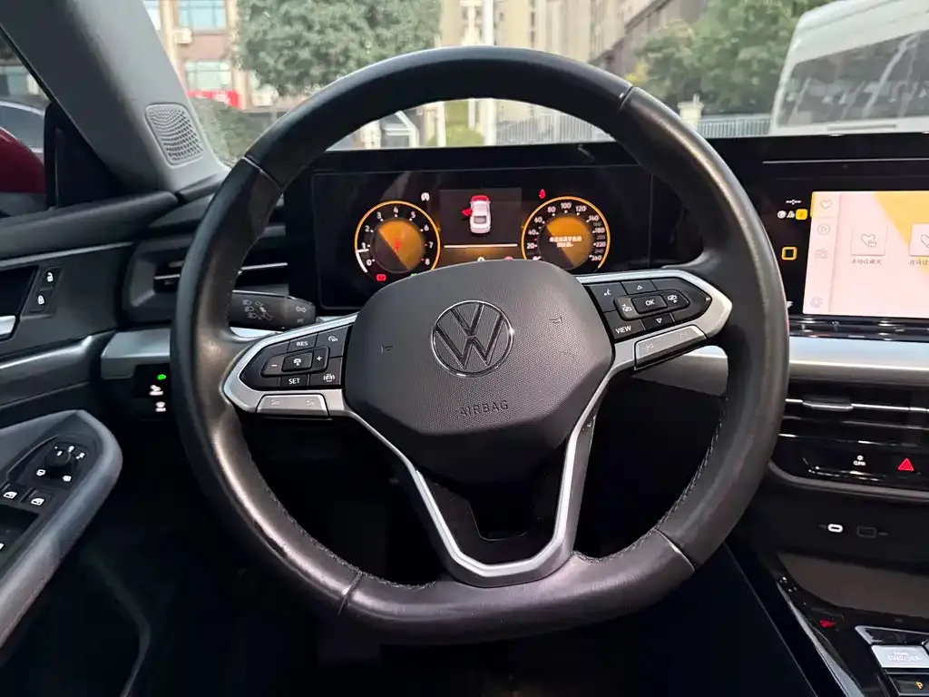 Volkswagen Lamando 2024 из CN, фото 3